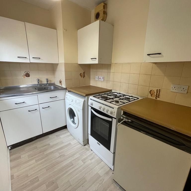 1 bedroom maisonette to rent - Photo 1