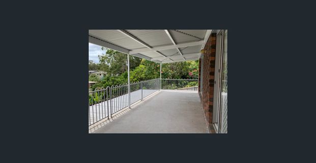 3 bedroom home with waterviews! - Photo 1