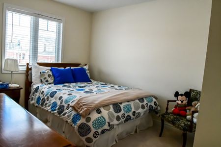 For Lease - 230 Waterbrook Lane, Kitchener, Ontario - Photo 3