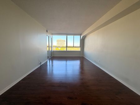 For Lease - 1001 Cedarglen Gate Unit# 616, Mississauga, Ontario - Photo 5