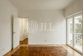 Apartamento T3 em Lisboa