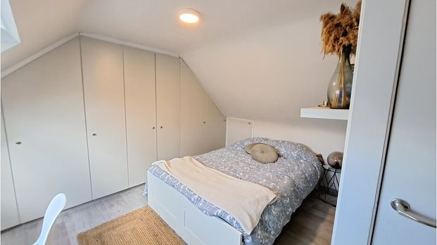 Vernieuwde 2-slaapkamerwoning te huur in Brugge - Foto 1