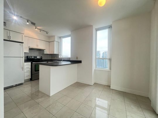 For Lease - 23 Hollywood Avenue Unit# 3605, Toronto, Ontario - Photo 1