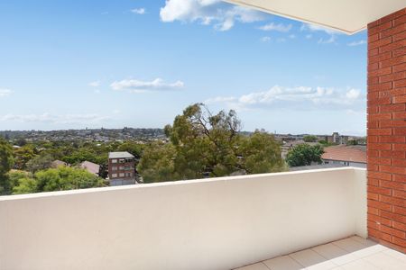 8/18 Roscoe Street, Bondi Beach NSW 2026 - Apartment For Rent | Domain - Photo 3