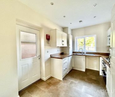 4 bed detached house to rent in Foxglove Way, Paignton, TQ4 - Photo 4