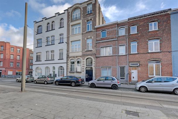 Leuk gemeubeld 2-slaapkamer appartement in Wilrijk - Photo 1