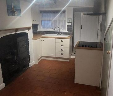 2 bedroom cottage to rent - Photo 1