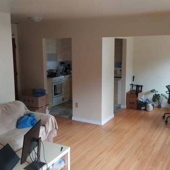 1 Bed, 1 Bath, 2nd Floor - Photo 3