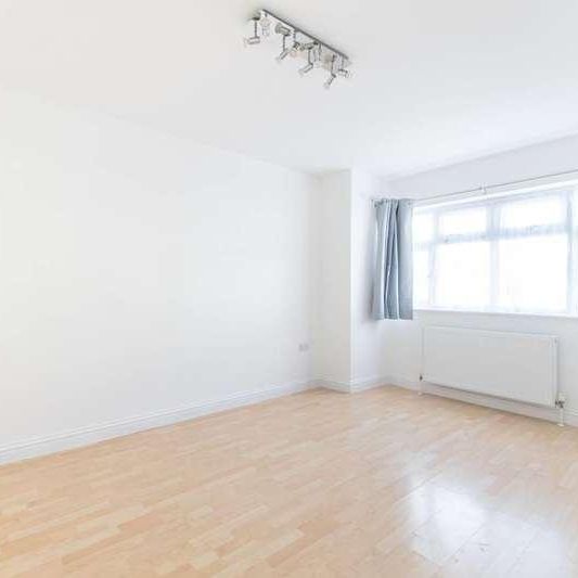 Central Road, Sudbury, HA0 - Photo 1