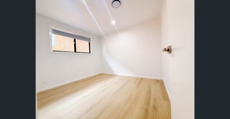 Brand New 5-Bedroom Family Home for Lease Now - Photo 5