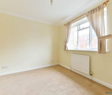 3 bedroom property to rent in Epsom - Photo 6