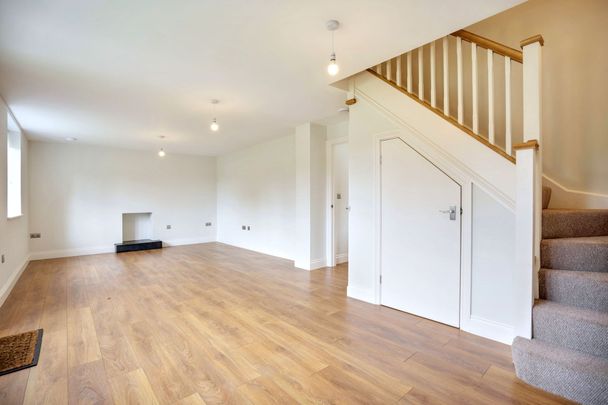 3 bed cottage to rent in Shingle Barn Lane, Maidstone, ME15 - Photo 1