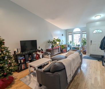 For Lease - 544 Freeman Crescent, Kingston, Ontario - Photo 1