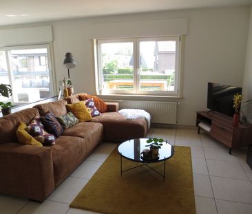 Recente duplex met 2 ruime slaapkamers en ruim terras. - Foto 6