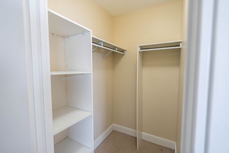 For Lease - 125 Village Green Square Unit# 1605, Toronto, Ontario - Photo 5