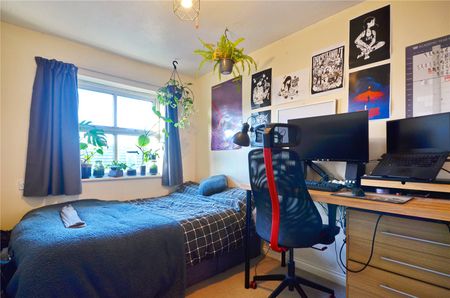 Lancelot Road, Stapleton - Photo 2