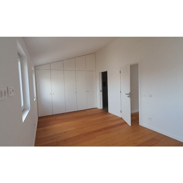 3 room luxury House for rent in Cascais e Estoril, Portugal - Photo 1