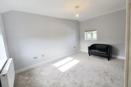 4 bedroom farm house to rent - Photo 3