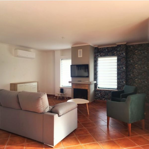 Moradia T4 em Setúbal - Foto 1