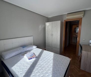 Calle de Caleruega, Madrid, Community of Madrid 28033 - Photo 5