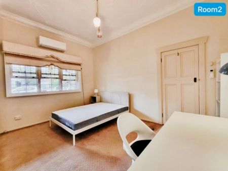 65 Mooramie Ave, Sydney - Photo 2