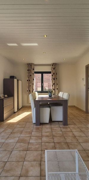 Huis te huur in Wetteren voor € 845 met 1 slaapkamer - Photo 1