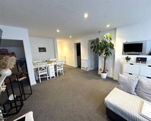 Fir Tree House, High Burton Farm, Dorchester, DT2, Dorchester - Photo 1