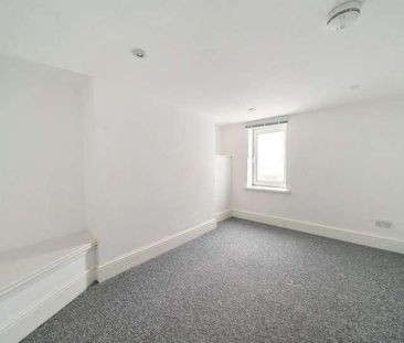 New Street, Cheltenham, Gloucestershire, GL50 - Photo 4