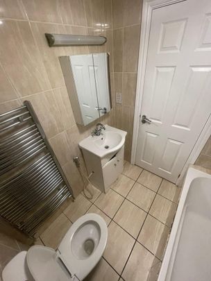 3 bedroom apartment to rent - Photo 1