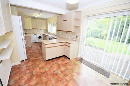 4 bedroom property to rent in Amersham - Photo 2