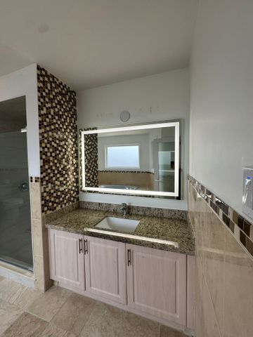 For Lease - 5 Burwash Court, Brampton, Ontario - Photo 5