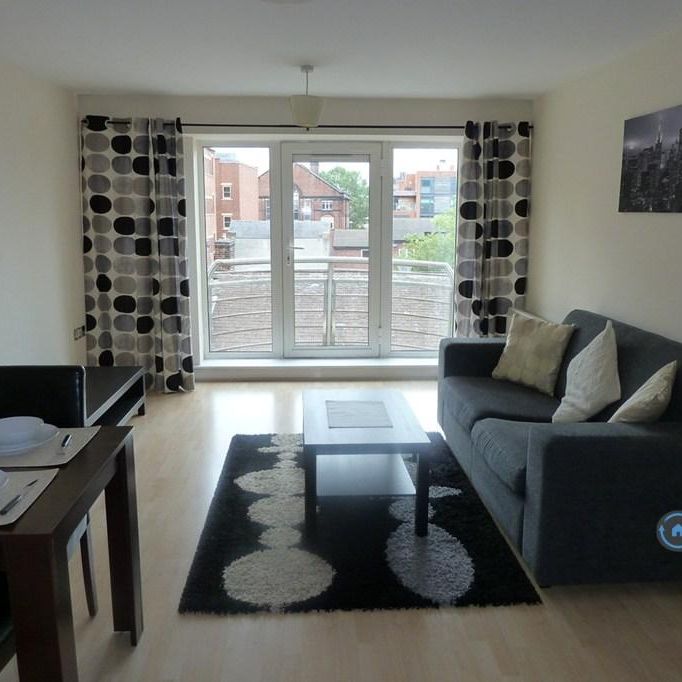 2 bedroom flat to rent - Photo 1