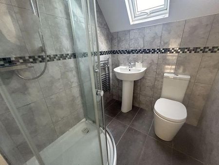 3 bedroom detached house to rent - Photo 5