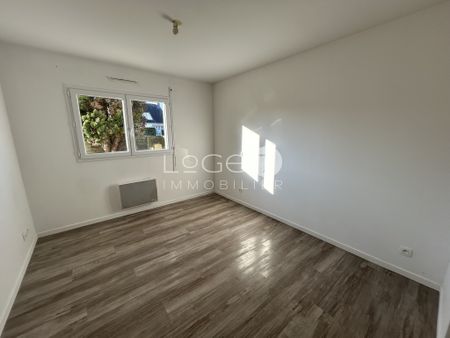 Location Maison 5 pièces 90m² PLOEMEUR 56270 - Photo 2