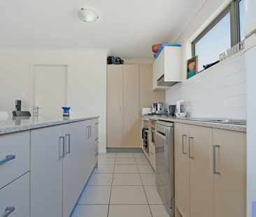 17/115 Mango Hill Boulevard, Mango Hill QLD 4509 - Apartment For Re... - Photo 4