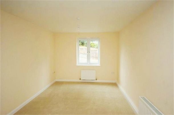 The Point, Compass Hill, Taunton - Photo 1