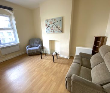 £700 PCM, Furnished One Bedroom First Floor Flat in Partridge Road,... - Photo 1