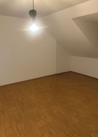 An absolute city feeling above the rooftops of St. Gallen - Photo 2