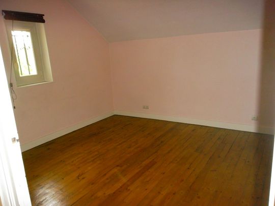 Location Maison 6 pièces 139m² ROANNE 42300 - Photo 1
