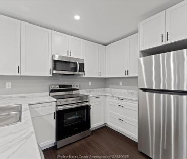 For Lease - 1147 HICKORY Unit# MAIN, Windsor, Ontario - Photo 2