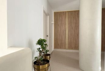 LARGE DETACHED VILLA WITH PRIVATE POOL AND GARDEN