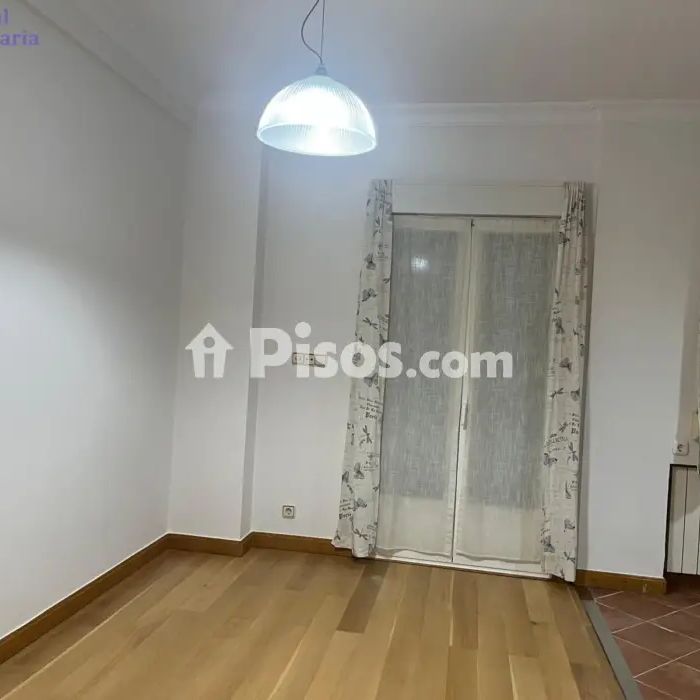 Piso en alquiler en Calle Gran Vía Juan Carlos I - Photo 1