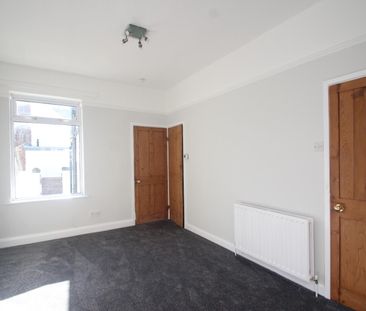 2 bedroom house to rent - Photo 3