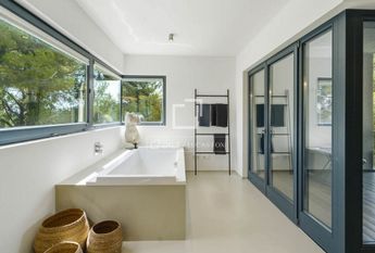 Luxury Villa for rent in Palma de Mallorca, Spain