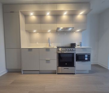 For Lease - 448 Burnhamthorpe Road Unit# 2008, Mississauga, Ontario - Photo 6