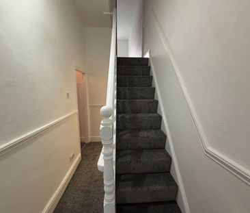 3 Bed Terraced House, Oak Road, M7 - Photo 6