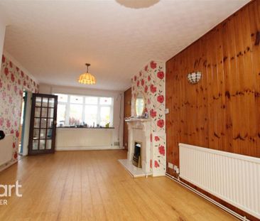 3 bedroom semi-detached house to rent - Photo 2