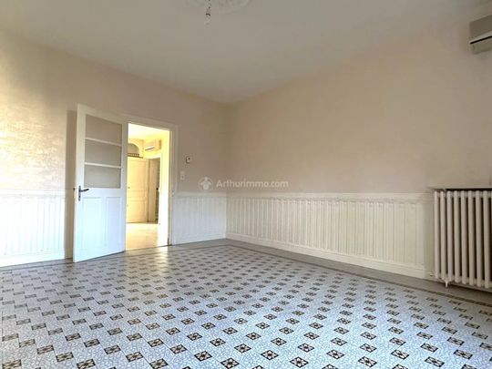Location Maison de ville 4 pièces 129 m2 à Saint-Juéry - Photo 1