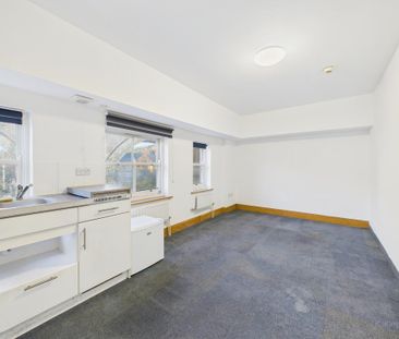 1 bedroom house of multiple occupation to rent - Photo 5