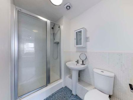 West End Road, Ruislip, HA4 - Photo 4